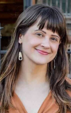 Alexandra Poague Chapman